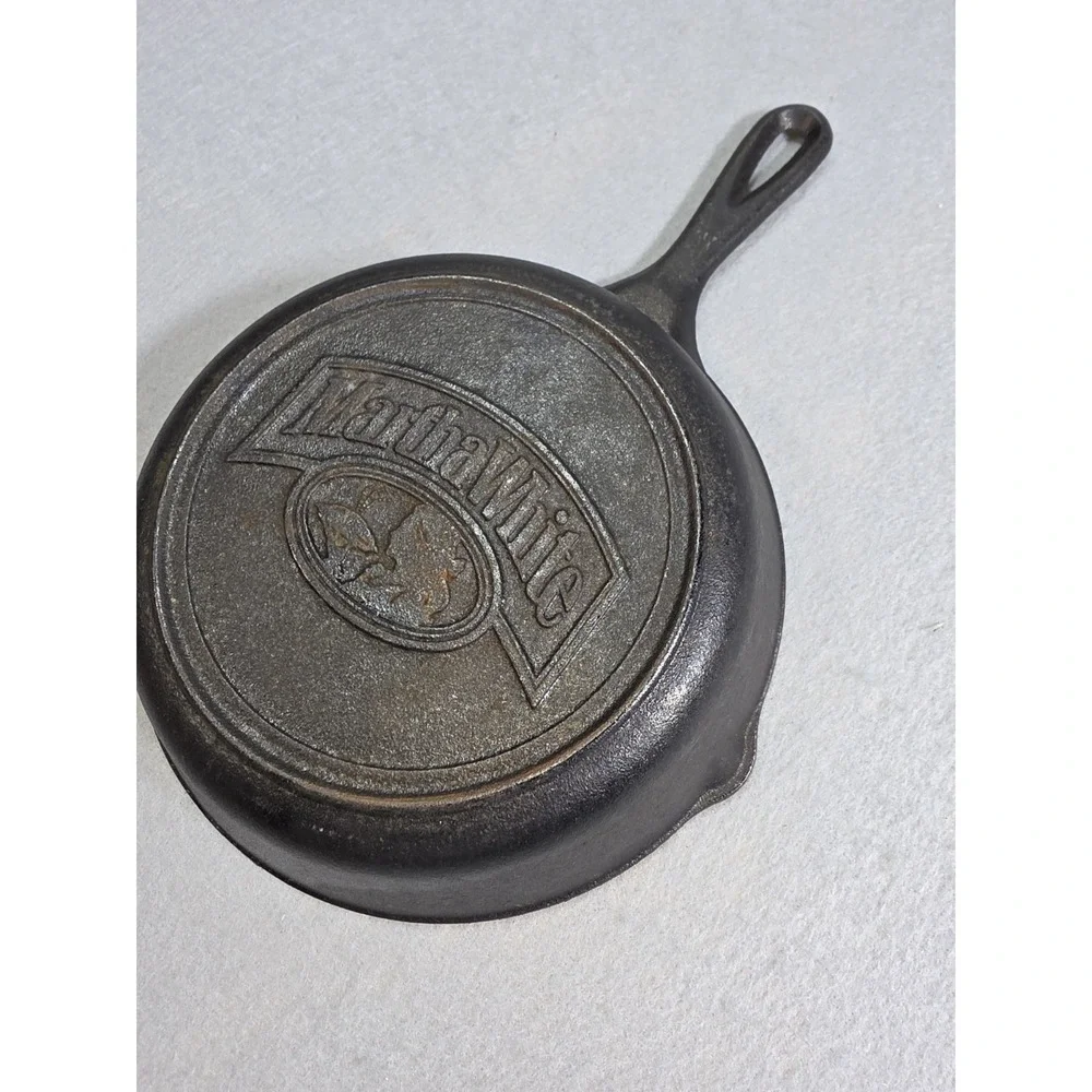 Vintage Martha White Cast Iron Skillet